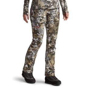 Sitka women’s Equinox camo pants - Elevated II camo pattern- like new!